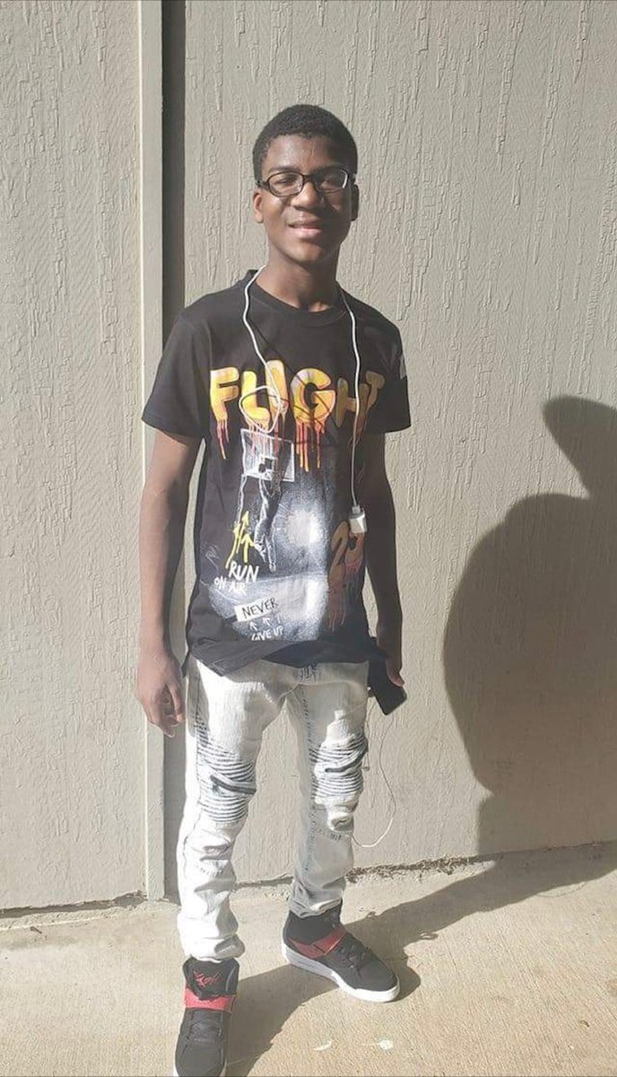 PHOTO: 15-year-old Marcus Hemmingway, a student at Olde Towne Middle School, was shot and killed at an apartment complex in Ridgeland today. Officers administered first aid, but he was pronounced dead at the scene. bit.ly/3FOGEWW?utm_so…