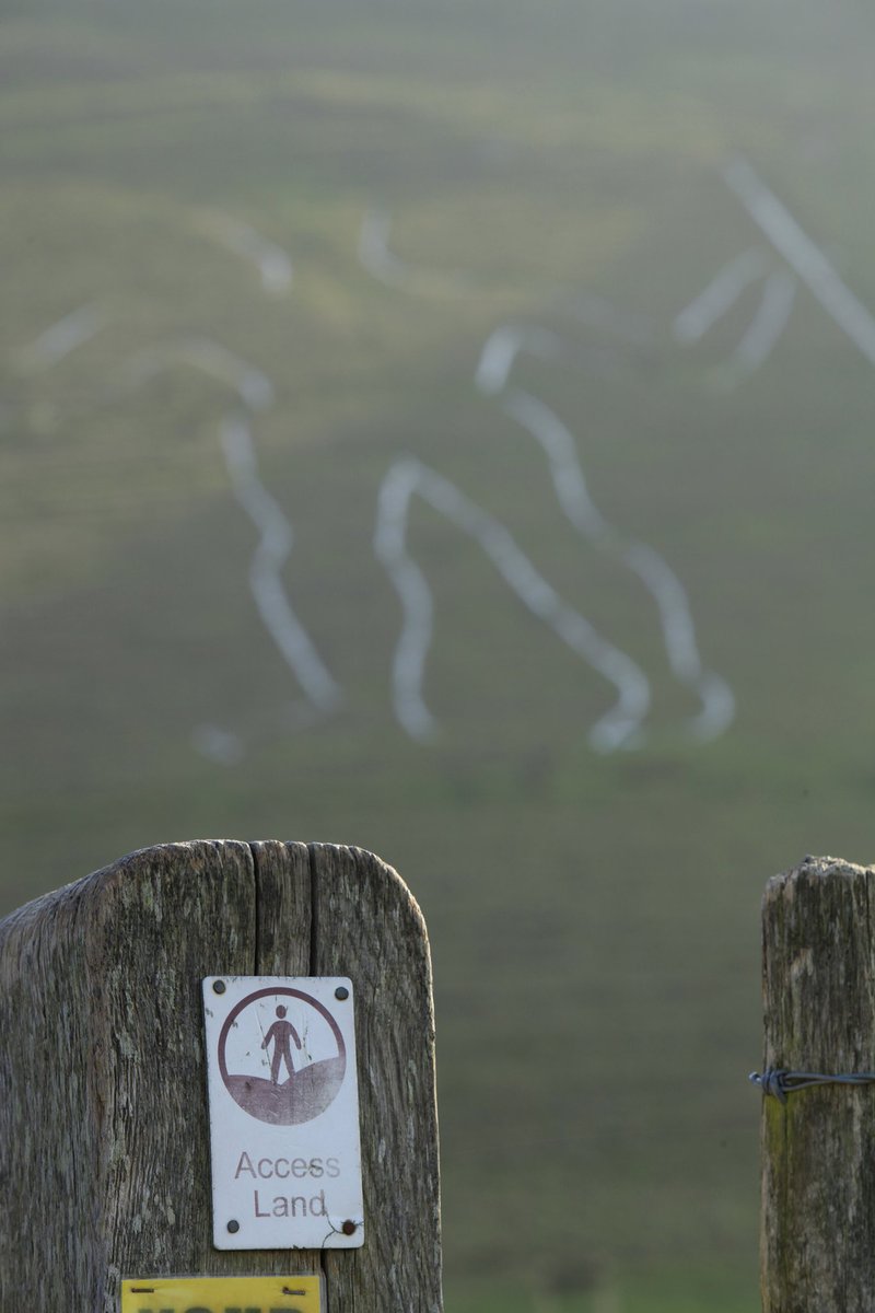 countrywalking's tweet photo. #OnThisDay 21 years ago, after decades of campaigning, the Countryside and Rights of Way Act 2000 was passed, granting walkers in England and Wales the right to access ‘open country�� (mountain, moor, heath and down) on foot #OTD https://t.co/FPCvrmkTM1