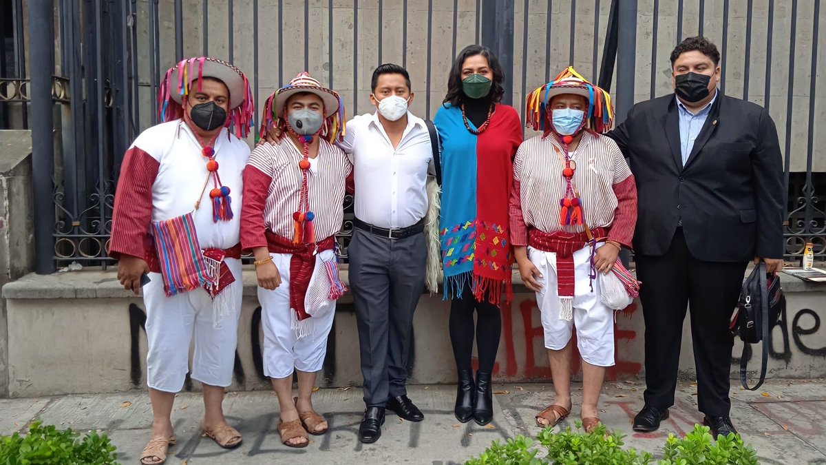 IJECH_Chiapas's tweet photo. 📣Acompañando a la representación de Chiapas, asiste la titular del #IJECH @GetsemaniMoren, al Primer Encuentro Nacional de Legisladores, Legisladoras, Presidentes y Presidentas Municipales Jóvenes, organizado por el @ImjuveMX
#JuventudesDeCorazón https://t.co/0U20ih34GO