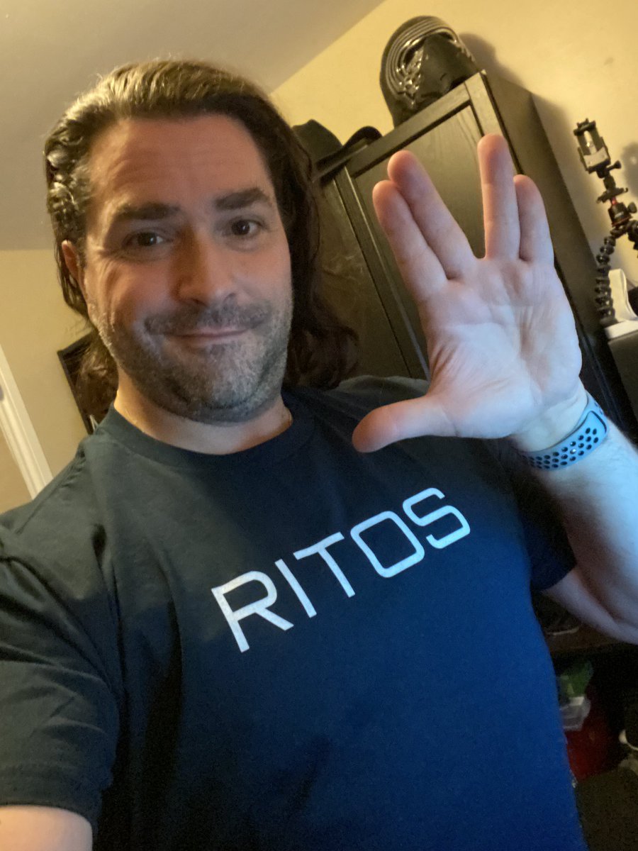 SMKP_Films's tweet photo. Finally got my #RITOS crew shirt.
Guess I can hang with the @STLowerdecks now. @StarTrek @MikeMcMahanTM #LowerDecks! https://t.co/HtyBRlx8Zv