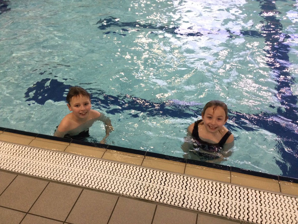 LSTClass07's tweet photo. So proud of our swimming today! STPSPE https://t.co/wPhmi20xrG