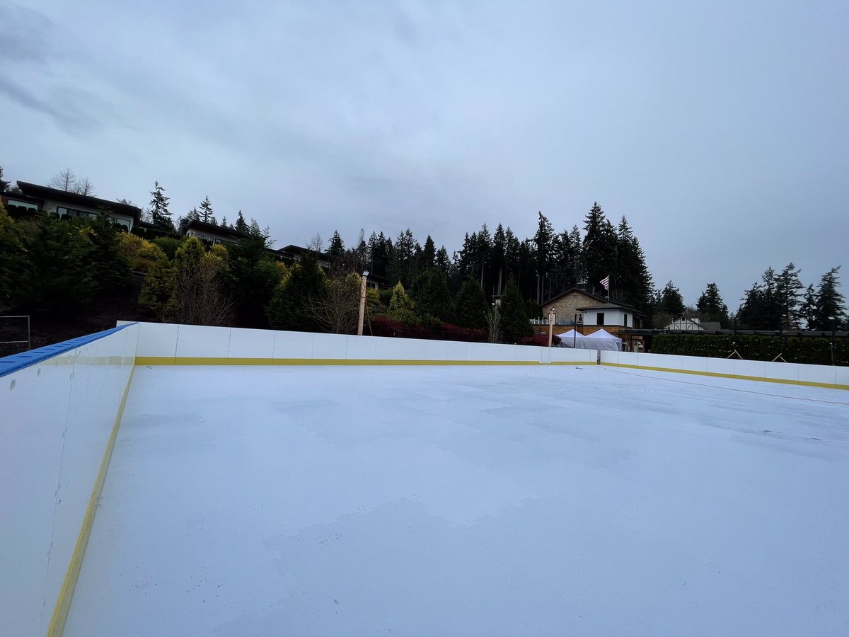 SmartRink's tweet photo. My latest SmartRink #syntheticice project in Bainbridge Island, WA. Looking pretty great! https://t.co/wWpre5mVfI