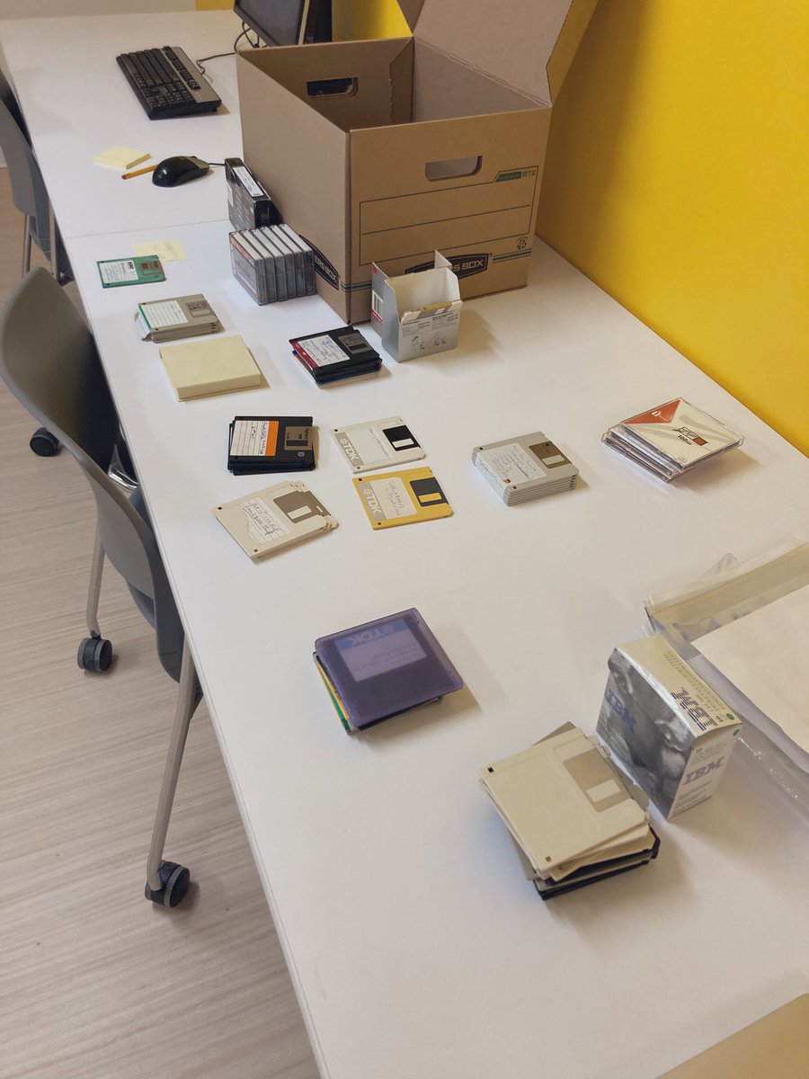 john_richan's tweet photo. Good to be back in the lab earlier this week working with #BitCurator and a recent transfer of floppy / ZIP disks. #DigiPres https://t.co/6gjYA33unk