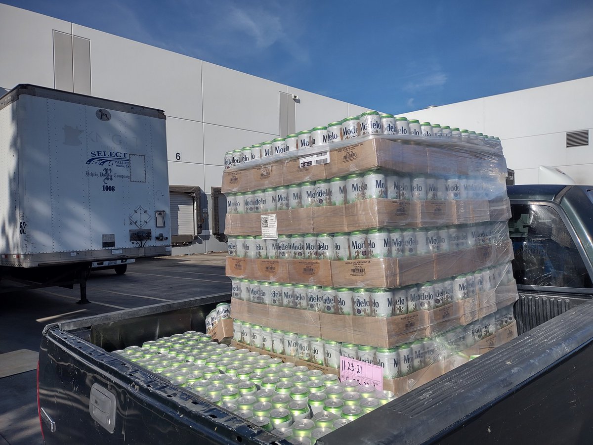 l_sylmar's tweet photo. Country cousins liquor #Sylmar #California #modelo #limon y #Sal https://t.co/59BONv4gqE