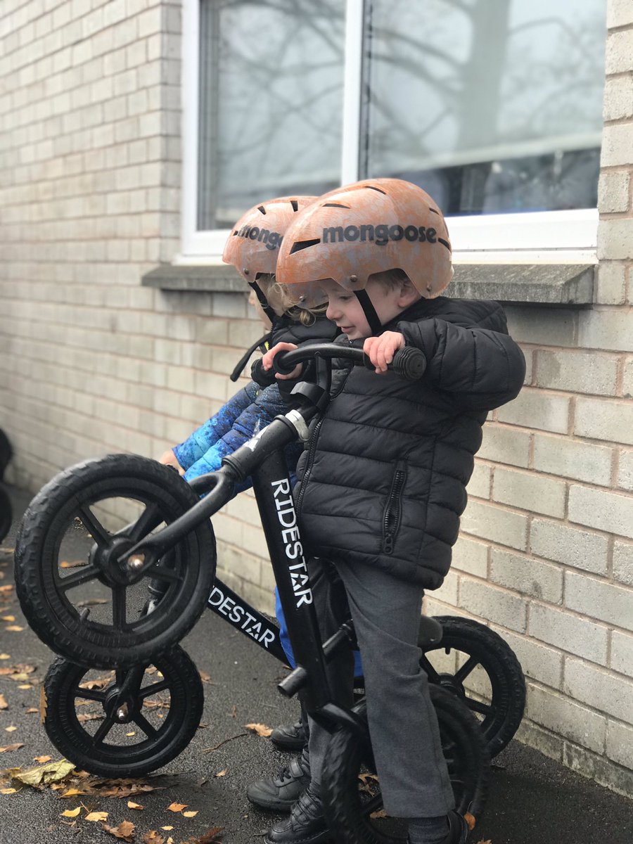 Reception enjoyed their 3rd session on balance bikes today. 🚴‍♂️🚴🚴‍♀️