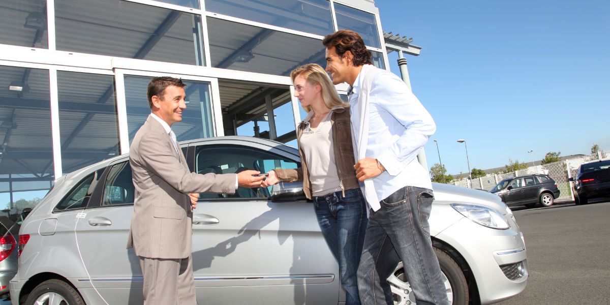 KainFordInc's tweet photo. When Is the Best Time to Sell Your Vehicle? https://t.co/f1PbSmdSkj https://t.co/8YPhUctI7q