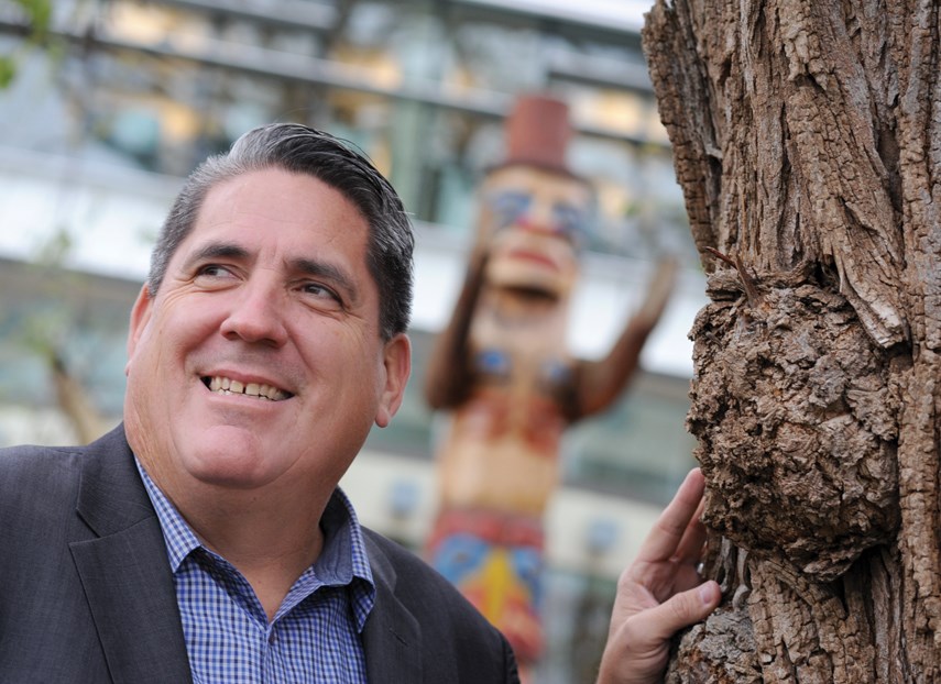 North Van district principal to take on provincial role in Indigenous education dlvr.it/SDG45z
