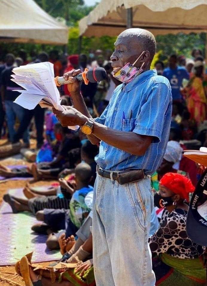 sadiq7070's tweet photo. This is how am going to be calling names of those that helped me during my hardships, after my success... https://t.co/RCKrt7gw5Y