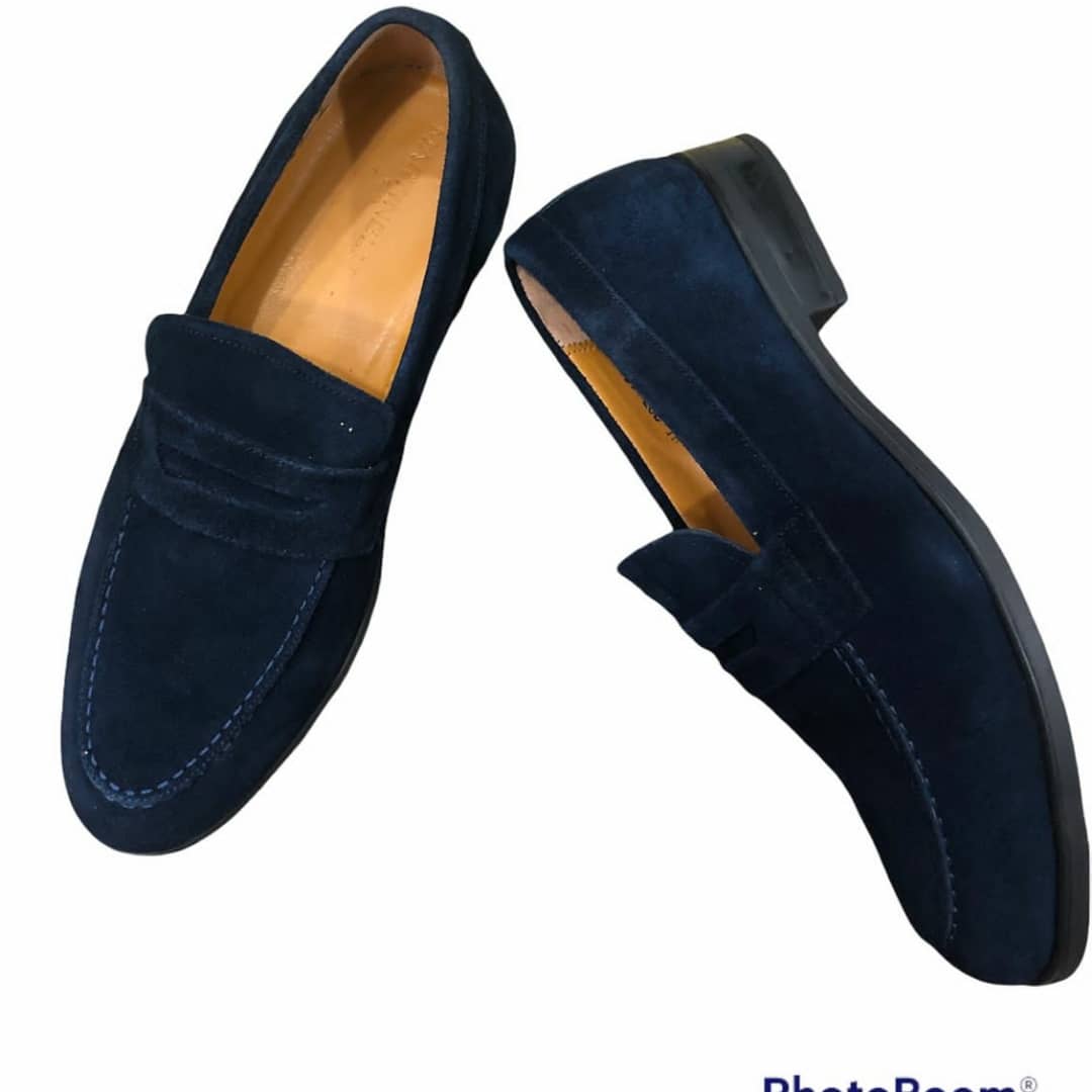 MohamedWiiz's tweet photo. @KaayMadiayela
 Chaussure ville 
💰:20000f 
@MamadouJohn1 @Mr_lamine_6c
@Mowiizard  @salihateBihhh @Coumbah_GS @Nabyleu  @MbkNdiaye  @salihateBihhh @Papa_2Du @atoumanee @djibril_otaku  @AbyMbaye13 @ya_Ahmedd @dimpled_miss @MamiDia5 @AngelinoPapis @Awa_mouAbabacar https://t.co/Tsmyvdmp7X