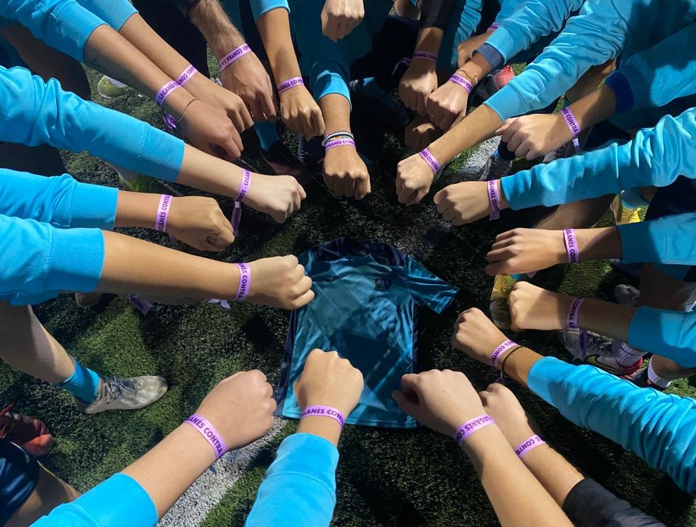 ⚽️🏃🏻‍♂️⛹🏻‍♀️Los deportistas de los clubes de #Leganés muestran su rechazo a la🟣 Violencia contra las mujeres. Gracias a <a href="/ACDSilverFS/">Futsal 2024</a> <a href="/CDLeganesFS/">C.D. Leganés Fútbol Sala</a> <a href="/cdparqueverde/">C.D. Parque Verde</a> y #KarateVíctorPradera