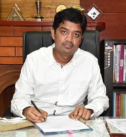 kovaidaily's tweet photo. On Friday, IAS officer S.P.Amrith took charge as District Collector and District Magistrate of The Nilgiris District.

https://t.co/0AgUUQxLpd https://t.co/NCxUIsKPie