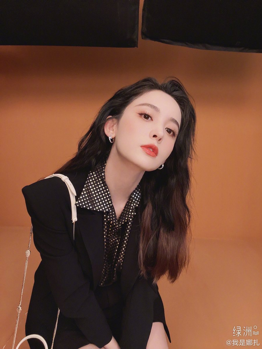 dramaskfan's tweet photo. Novas fotos da #GuLiNaZha.
#GulnezerBextiyar #IncomparableBeauty #WeavingATaleLove #DancingInTheStorm #TwelveLegends #DaTangMingYue #TenYearsLate #ReturnTheWorldToYou #LegendOfNineTailsFox #cdrama #dorama https://t.co/WQF7Jn8tkr