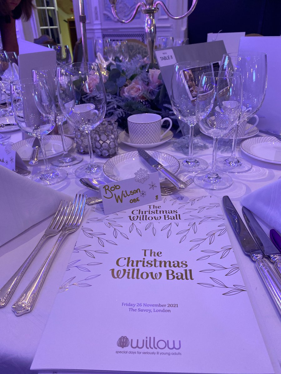 Tables are set... 💜

#ChristmasWillowBall
