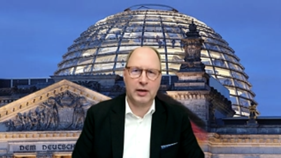 CarstenDierig's tweet photo. Der @handelsverband sieht die 12-#Euro-#Mindestlohn-Pläne der #Ampelkoalition kritisch: „Dieser Plan steht nicht für Beschäftigung, sondern gegen Beschäftigung“, sagt Hauptgeschäftsführer #Genth @WPVNRW. Er rechne in der Folge mit dem Abbau von Arbeitsplätzen in der Branche @welt https://t.co/NVxmfpoNpY