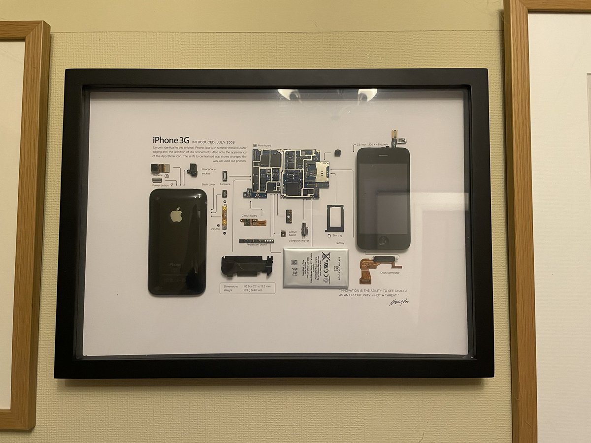 I got my <a href="/GridStudiocc/">Grid Studio</a> iPhone 3G! Chose to get this one as it’s what I first developed on (well an iPod Touch first, but 3G was first actual iPhone device). Really pleased with it! gridstudio.cc