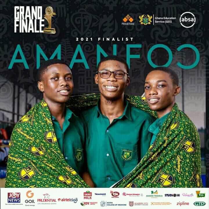 KozieOzie's tweet photo. Clearly the Dons of NSMQ. 
Hats of to you champions!! 
💚💛💚💛💚💛💚💛💚💛 https://t.co/bcEFfCxnFn