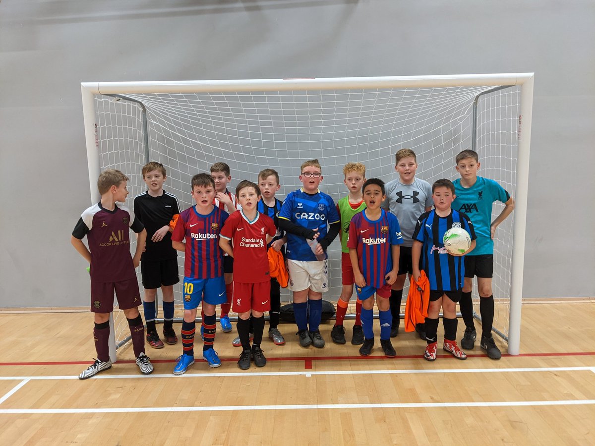 Great session with our oldest Futsal group tonight, over 50 children registered and ready to learn and develop through the great game of Futsal....watch this space for further details...<a href="/saughallcolts/">Saughall Colts JFC</a> <a href="/MiniballerzF/">Miniballerz Futsal Flintshire</a> <a href="/kirstiekural/">kirstie</a>
