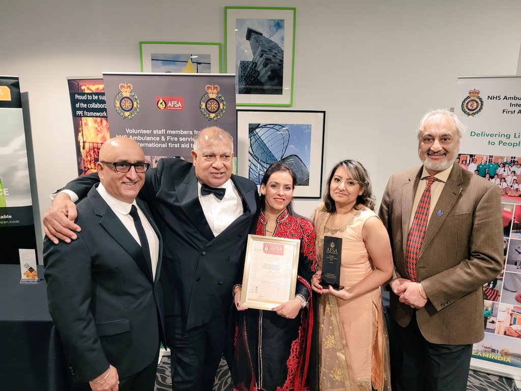 Yesterday @ApnaNhs won the @AFSA outstanding charity challenge award 🏆 

Thank you to all for raising £40k #Covid19appeal #Britishcharities #indiacovidcrisis 👏 
Asma @jagtarbasi @kamybasra @FaisalHussainUK @BalClaire1 @PamelaB04 @anilkjain61 @jsbamrah @ShakRafiq @BeingMo