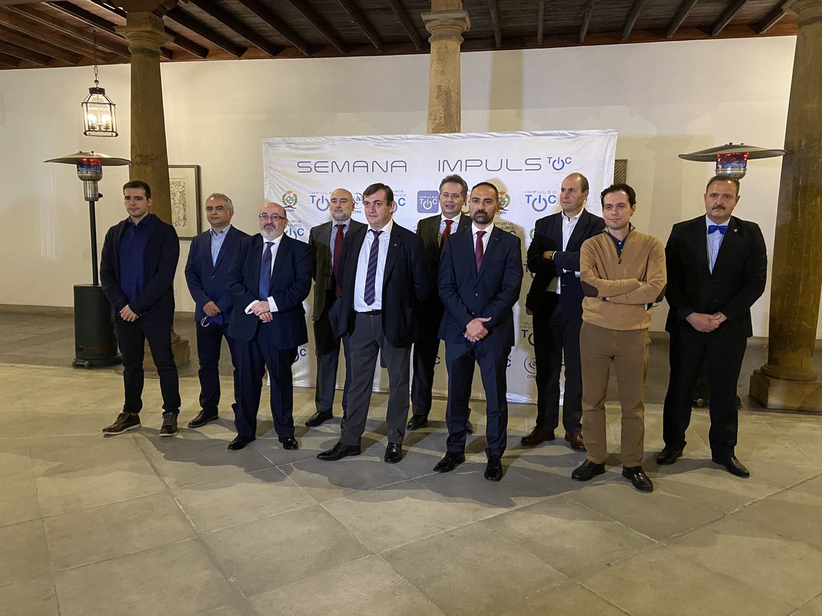 #PiTIC21 🔹 Ya están aquí los protagonistas de la noche ¡enhorabuena a todos los premiados! 👏🏻