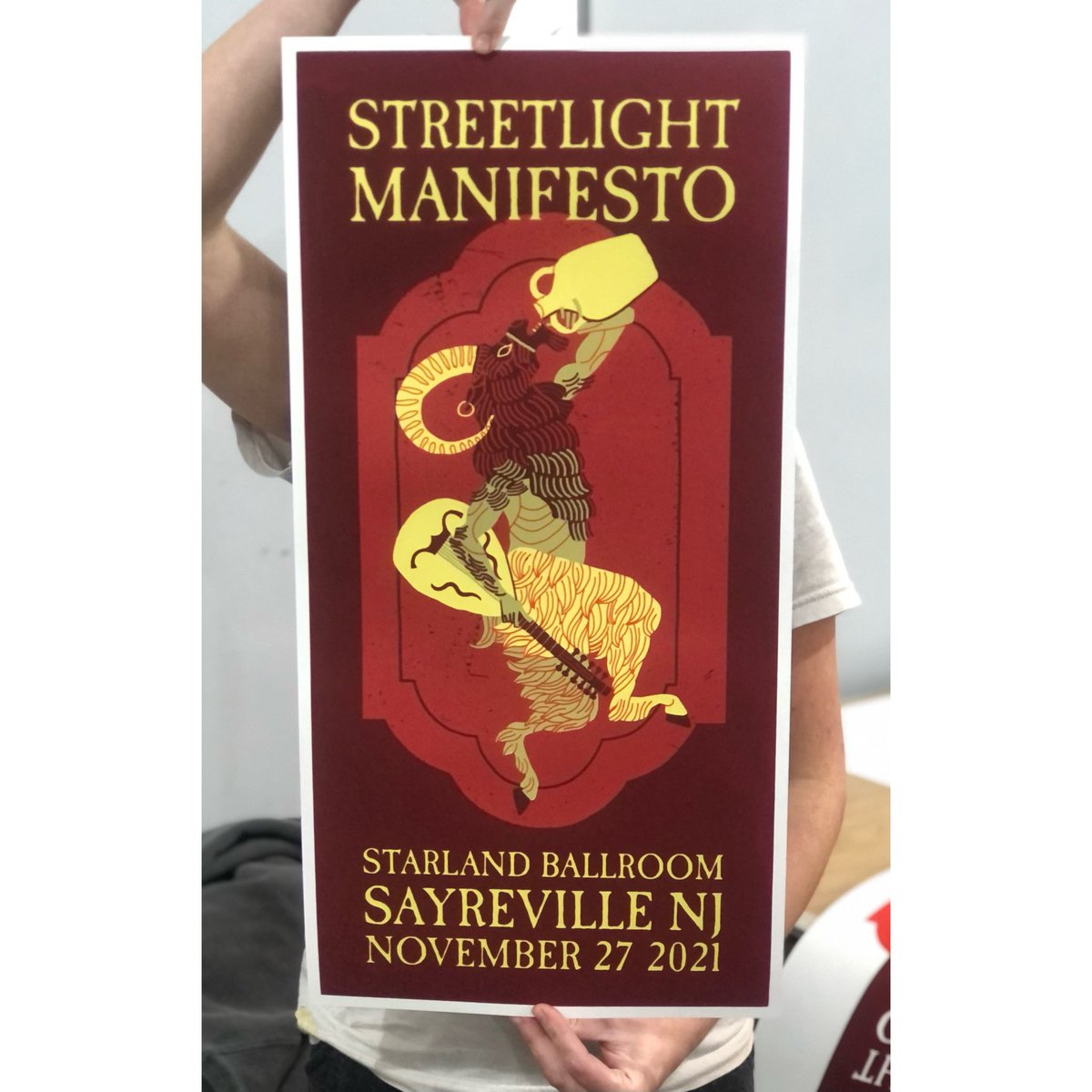 SManifesto's tweet image. TONIGHT! TOMORROW! At @starlandnj ! BOTH NIGHTS SOLD OUT! We’ve got a @andre_ducci masterpiece for each night! 200 hand numbered screen printed posters, lovingly printed by hand by our homies at @widerawakeprint . Grab them at the merch table before they disappear!