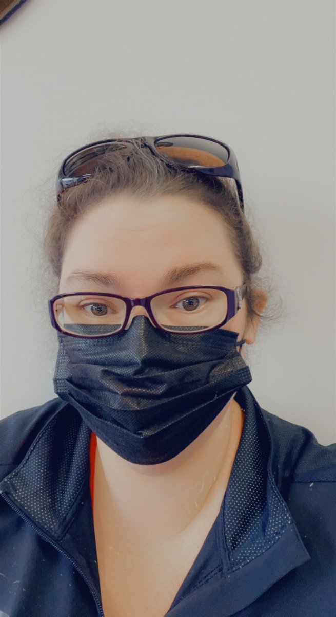 FedScience's tweet photo. Waiting for my booster shot 💉 https://t.co/6irSIPrQha