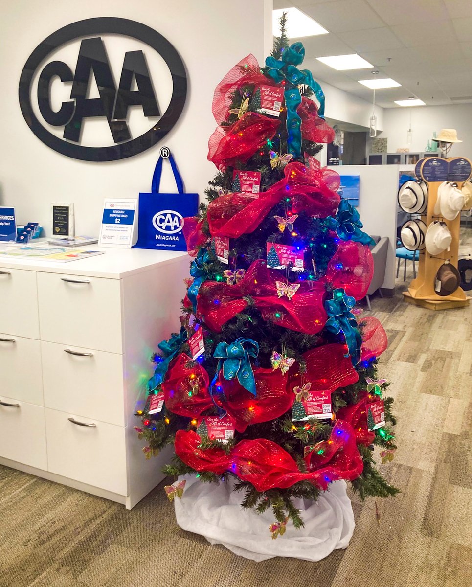 CAANiagara's tweet photo. This #holidayseason, our friends @HospiceNiagara are holding their annual Butterfly Campaign.🦋 You can find their beautiful holiday trees at the #CAANiagara Branches in Welland, St. Catharines and Niagara Falls. Learn more and donate at https://t.co/fZHQcxZuBG. #FeelGoodFriday https://t.co/4ZI1kaMWjJ