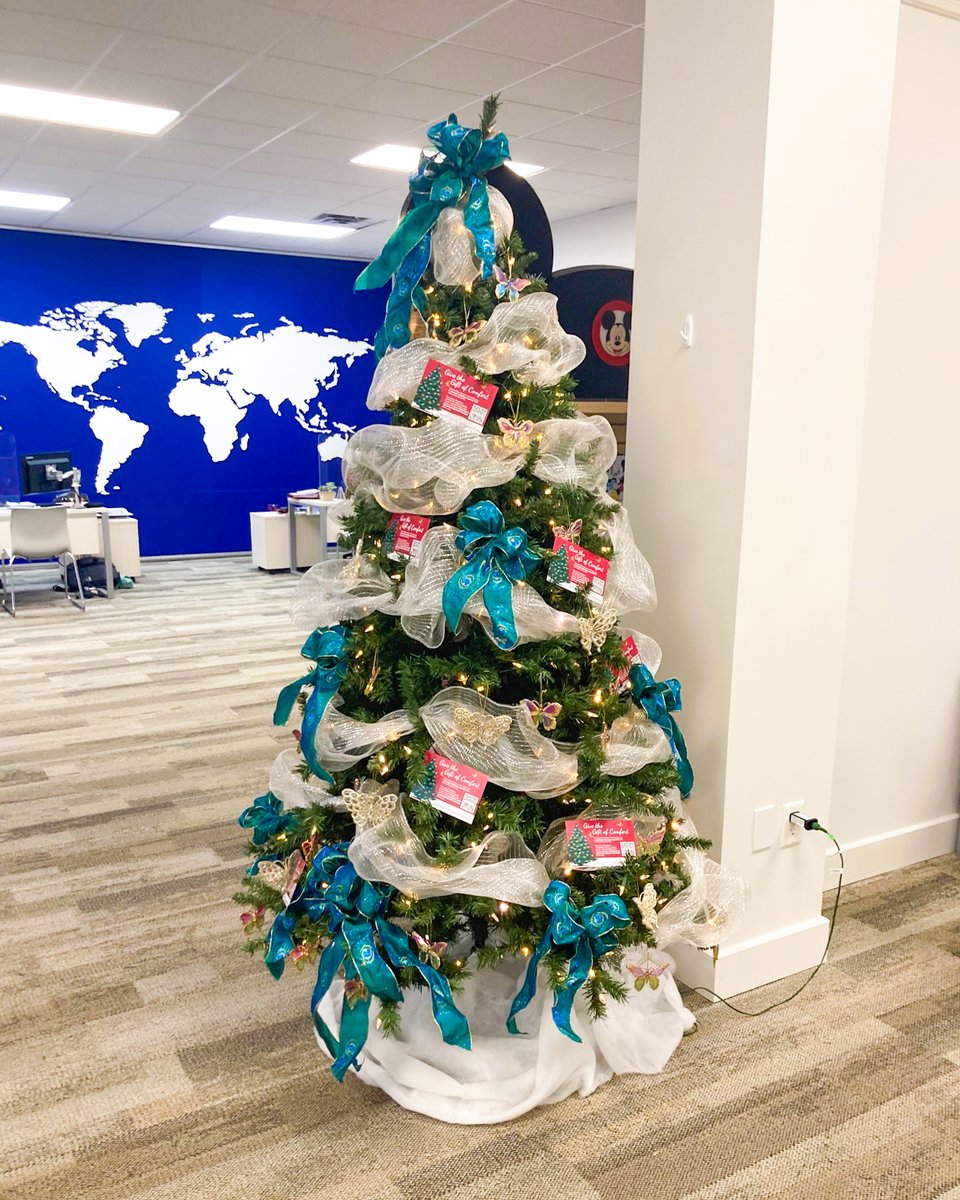 CAANiagara's tweet photo. This #holidayseason, our friends @HospiceNiagara are holding their annual Butterfly Campaign.🦋 You can find their beautiful holiday trees at the #CAANiagara Branches in Welland, St. Catharines and Niagara Falls. Learn more and donate at https://t.co/fZHQcxZuBG. #FeelGoodFriday https://t.co/4ZI1kaMWjJ