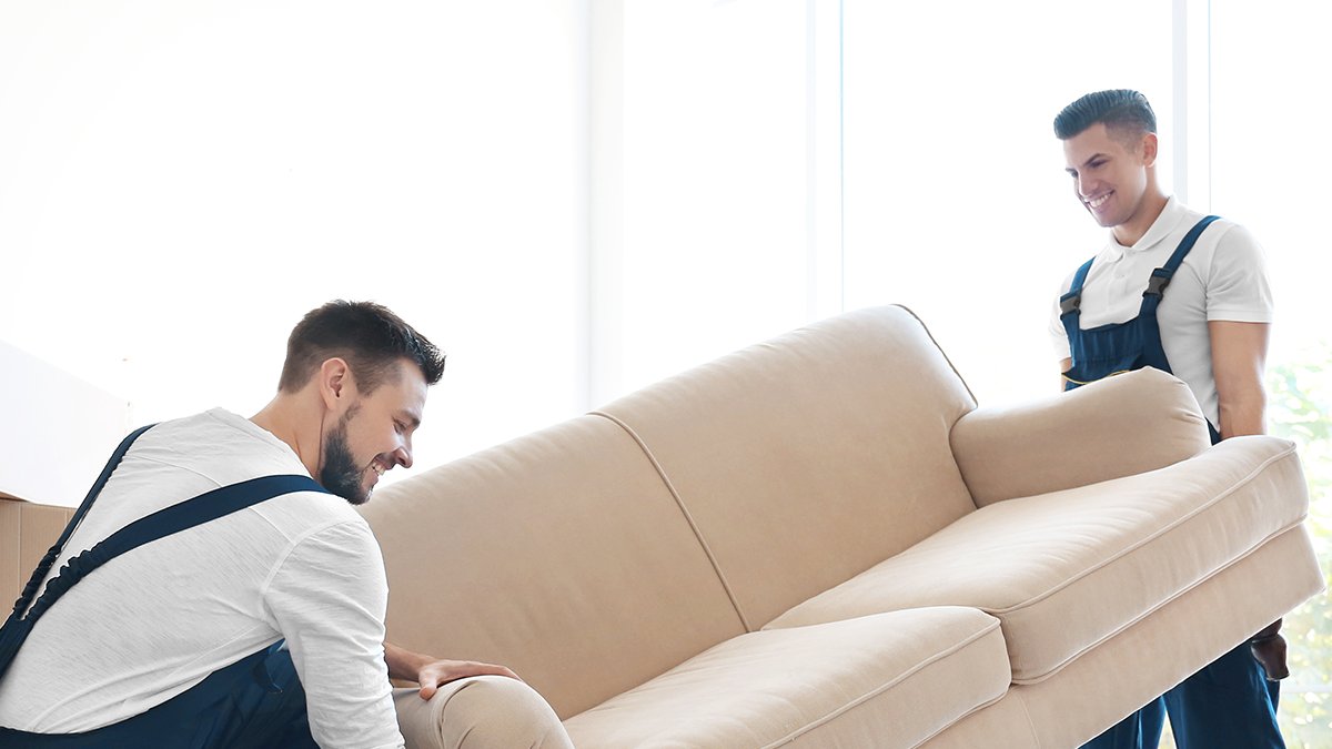 FDMovingCo's tweet photo. Breakages of items and furniture are a very common issue when moving.With Final Destination Moving Company, we make it our soul duty that your items make it from your location to your new home unharmed!Leave it to the professionals!440-340-1711
   https://t.co/vXoh5fdP57 https://t.co/uHqNpdWYPF