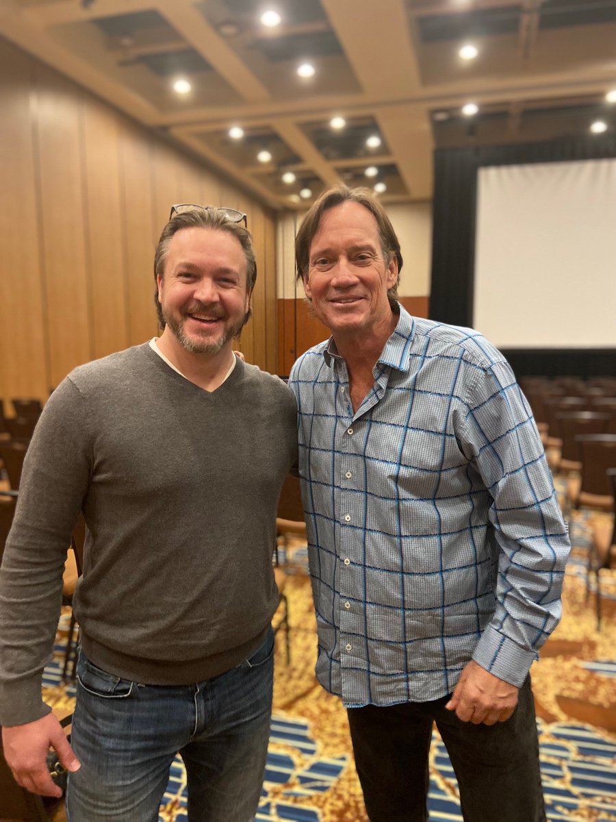 Summit_Legal's tweet photo. It’s “Summit with Sorbo!”  Hanging with Hercules, we do have to admit that our evening was pretty “legendary” 😉 @ksorbs Thanks for a great evening! https://t.co/rANmitnevX