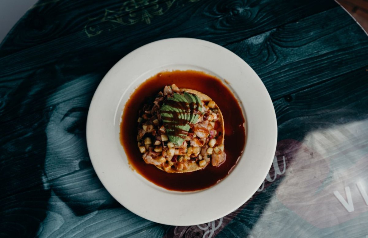 DonaMexican's tweet photo. Santa Domingo plays every Friday and Saturday! Enjoy good food and good music at La Doña. ❤️

⏰ Open Thurs-Sun 12pm - 9pm

#santarosacalifornia #sonomacounty #sonomacountyliving #mexicanfood #bayarea #bayareaeats #bayareafoodie #bayareabites #mexicanrestaurant https://t.co/3A0SxMyvFk
