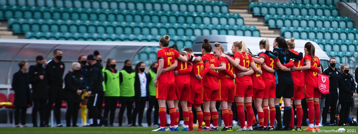 GirlsontheBall's tweet photo. #Cymru 🏴󠁧󠁢󠁷󠁬󠁳󠁿 | HT: Wales 3-0 Greece

⚽️ Sophie Ingle
⚽️ Kayleigh Green
⚽️ Ceri Holland

Dominant first half from Wales in horrendous conditions in Llanelli. Greece poor. 

#WALGRE | #FIFAWWC https://t.co/eP6mvodtxo