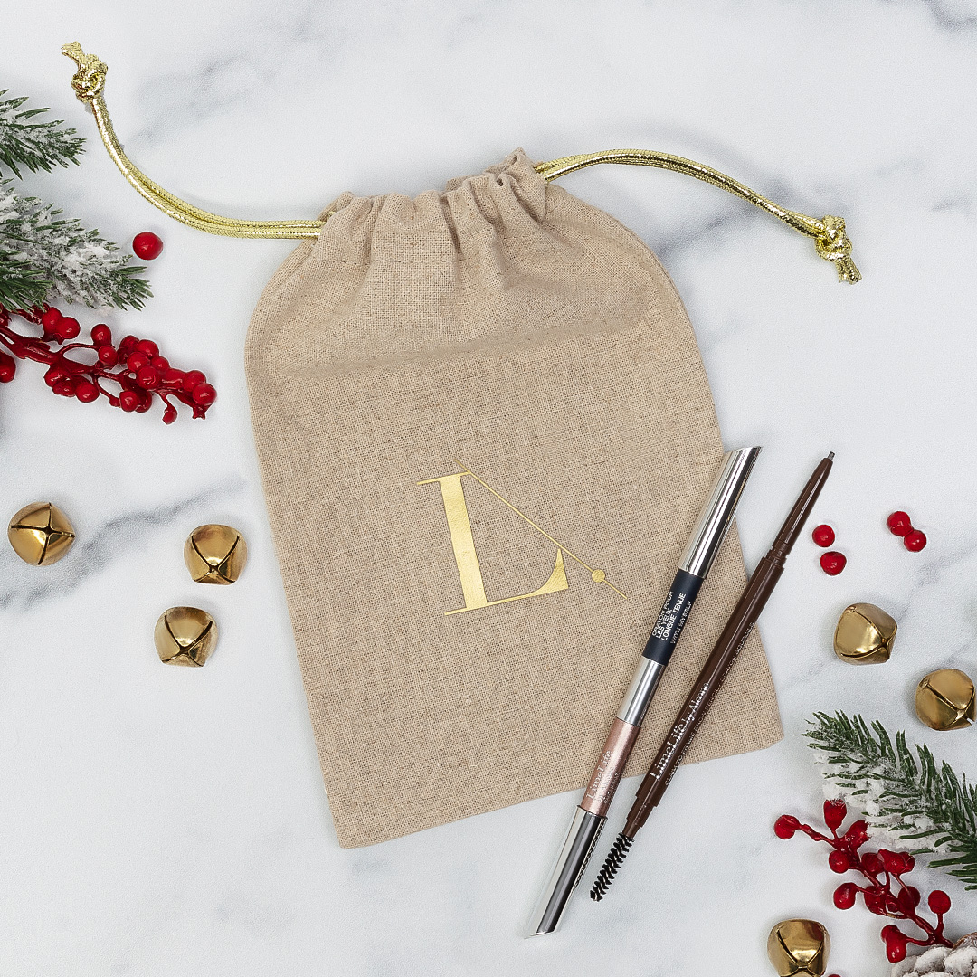 LimeLifeAlcone's tweet photo. As a part of this year’s #MyFavoriteThings holiday collection, the Take Two Holiday Collection comes pre-wrapped and ready to gift, making this season so much easier for the busy gift giver! 🎁 ✨
.
.
.
#taketwo #taketwocollection #limelifebyalcone #limelife #alcone #beauty https://t.co/dZtOujBuiB