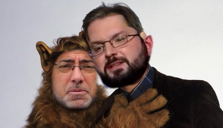 Guit1O's tweet photo. Cuando todo parecía normal para el pc aparece #Jalf para hacerlo peor
#Jajadue y #Boboric
#KastPresidente
#KastPresidente2022
#TodosKast https://t.co/gMOkldGuhs