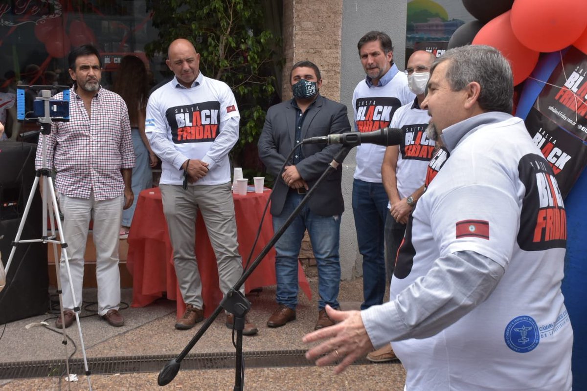 danielbetzel's tweet photo. MAS FEDERAL QUE NUNCA!! Hoy lanzamos desde Metan #SaltaBlackFriday para toda la provincia junto al Ministro de Economía, Intendente de Metán, Presidente de la Cámara de Metán, Autoridades y el Secretario de Industria, Comercio y Empleo. https://t.co/LBI1JRACSq