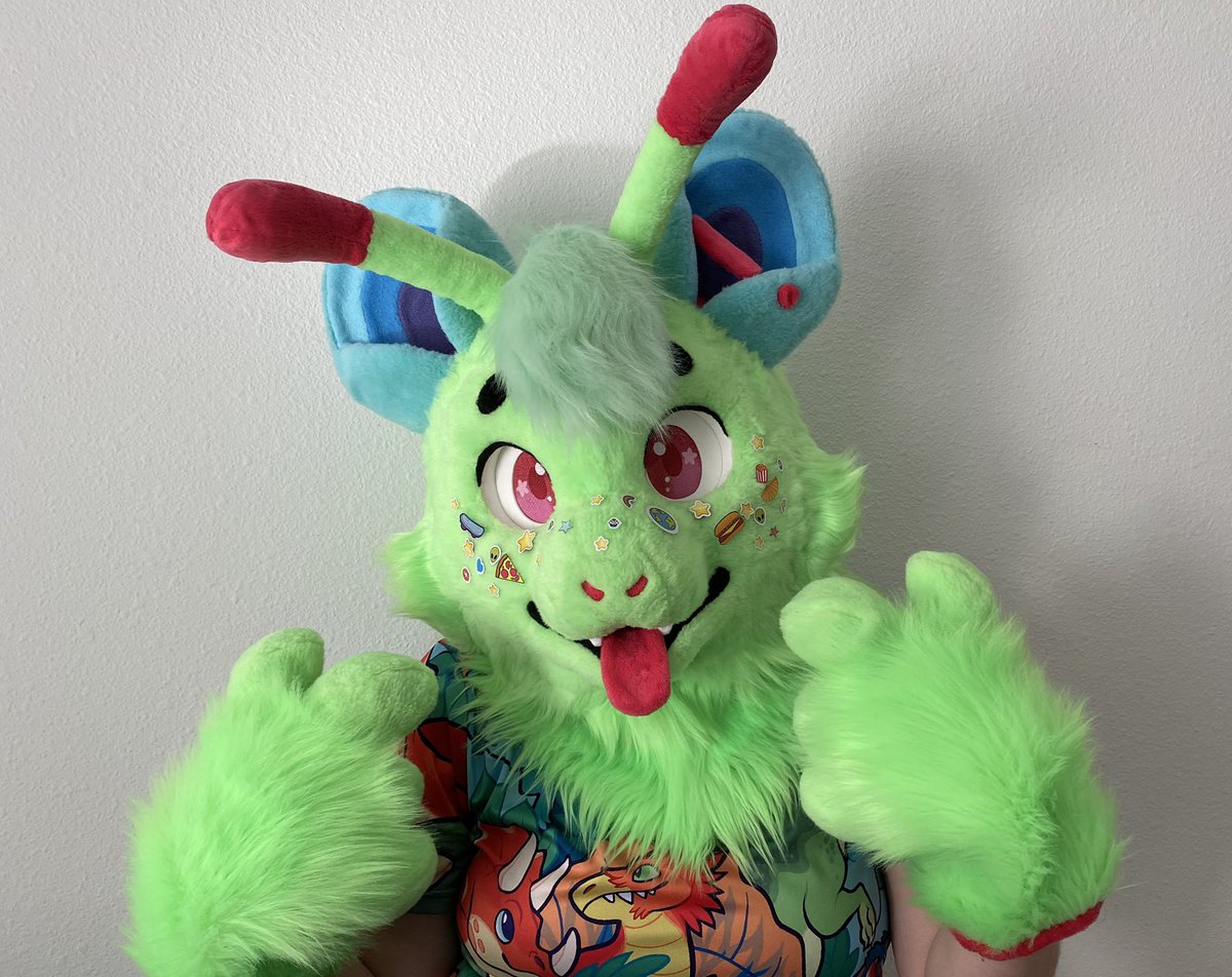 Surprise_Snoot's tweet photo. It’s #FursuitFriday ! I was left alone with a sticker book.. ⭐️🍕 https://t.co/dAwGvKMlWp