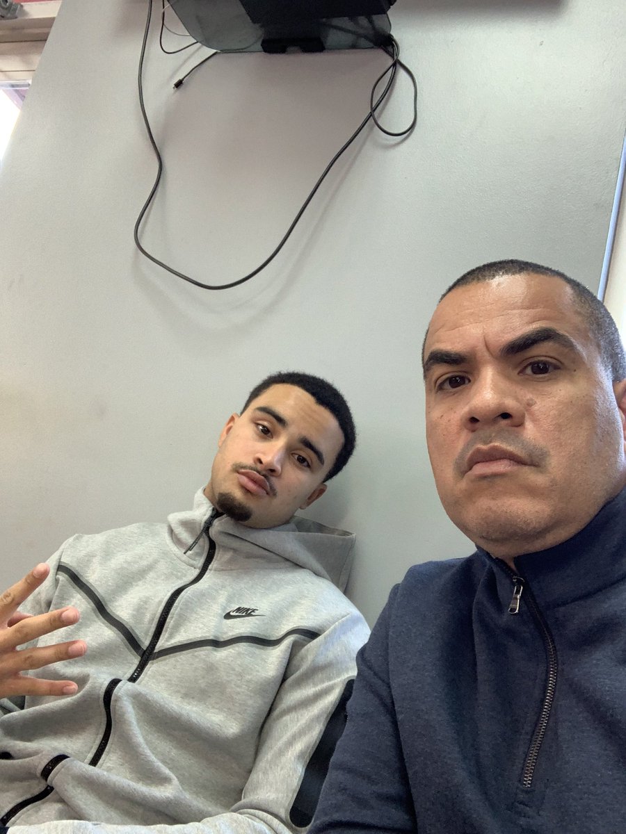 papirican21's tweet photo. Getting a freshy with my guy @1stevenortizjr at the spot. No matter where I go, got to stay with a fresh cut. #NYCthang #coldouthere #myrighthandman https://t.co/fP3ZIiKsIx