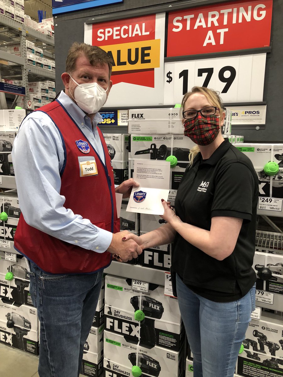 Congratulations Jen for receiving an Executive Service Star today from Todd Bleckley, SVP Merchandising Manager. The MST team had the displays and promo items packed full and looking great! <a href="/BlueBoxR1/">@BlueBoxR1</a> <a href="/BenitoKomadina/">Benito.Komadina@Lowes</a> <a href="/steveyoung456/">Steve Young</a> <a href="/kennygrimsley/">Kenny Grimsley</a>