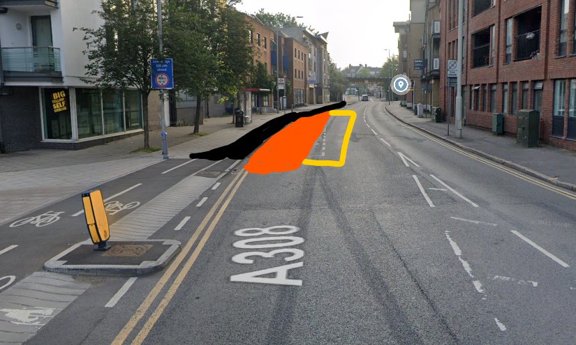matt_stephen's tweet photo. @FocusNorbiton Good the road safety issues have at least been acknowledged. Shame the spare road space on London Road is being used for a car turning lane though rather than using it for a wider bus stop boarder (or adding a bus stop bypass) for the Cycleway. Can get congested at the bus stop https://t.co/qtVxDPiSoj
