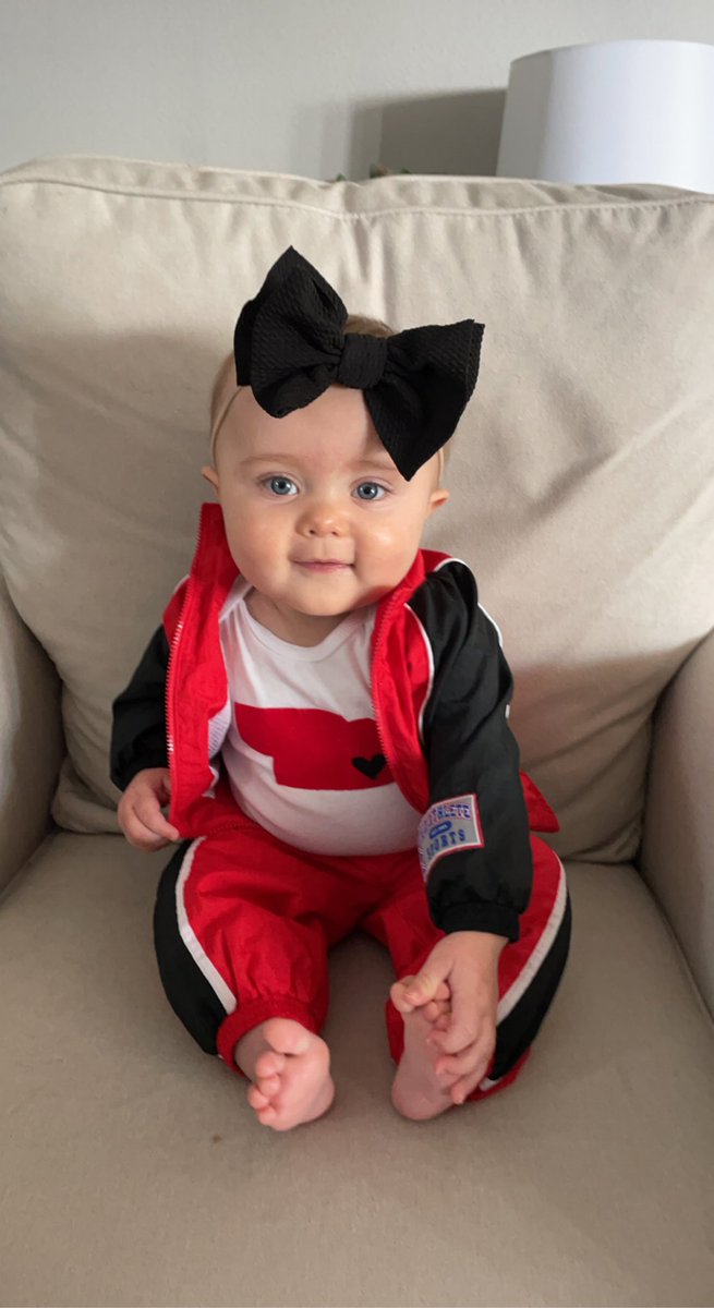 SierraDietlein's tweet photo. We have the best Nebraska Cheerleader! #big10 #nebraskacornhuskers #GBR https://t.co/b1SZzJI3u5