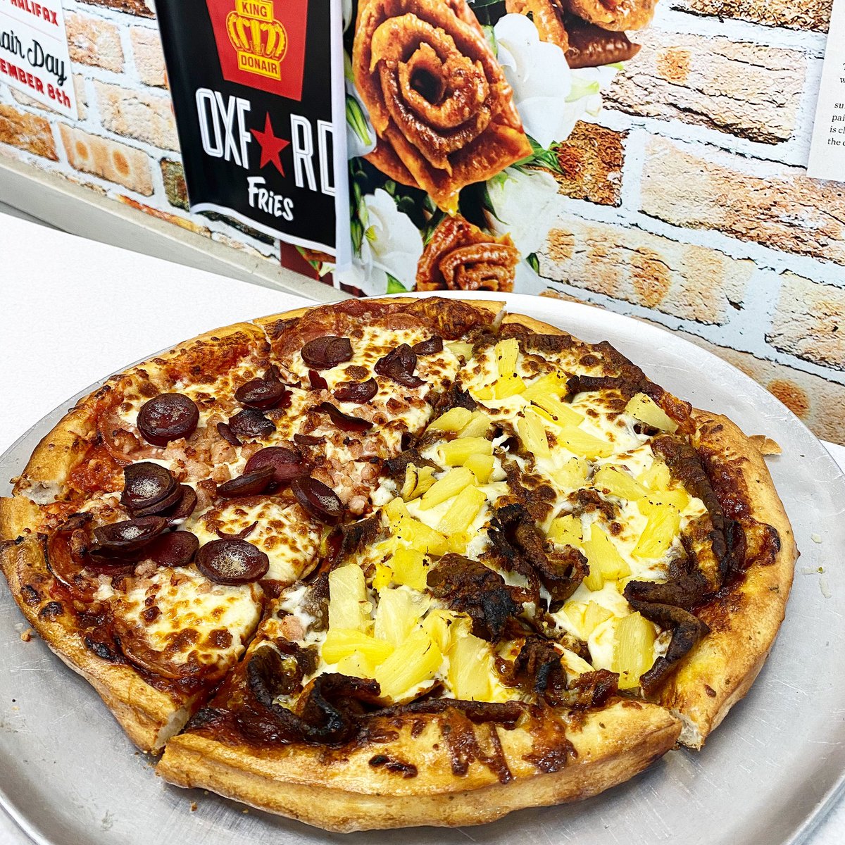 Are you eating this? 🍕 Pepperoni Brothers pepperoni Bacon Pizza sauce BBQ sauce Donair meat Pine