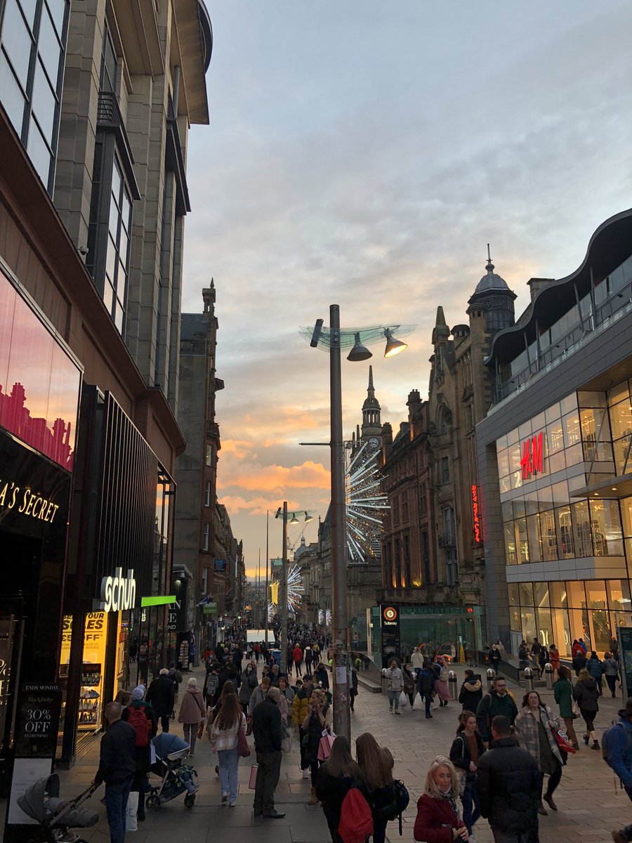 Gorgeous Glasgow sky today