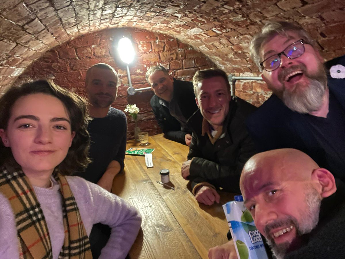 stevecomic's tweet photo. Sh1t got real! 48 hours to make a film #MAP48 @53two #TeamPaint https://t.co/9yWongW5FW