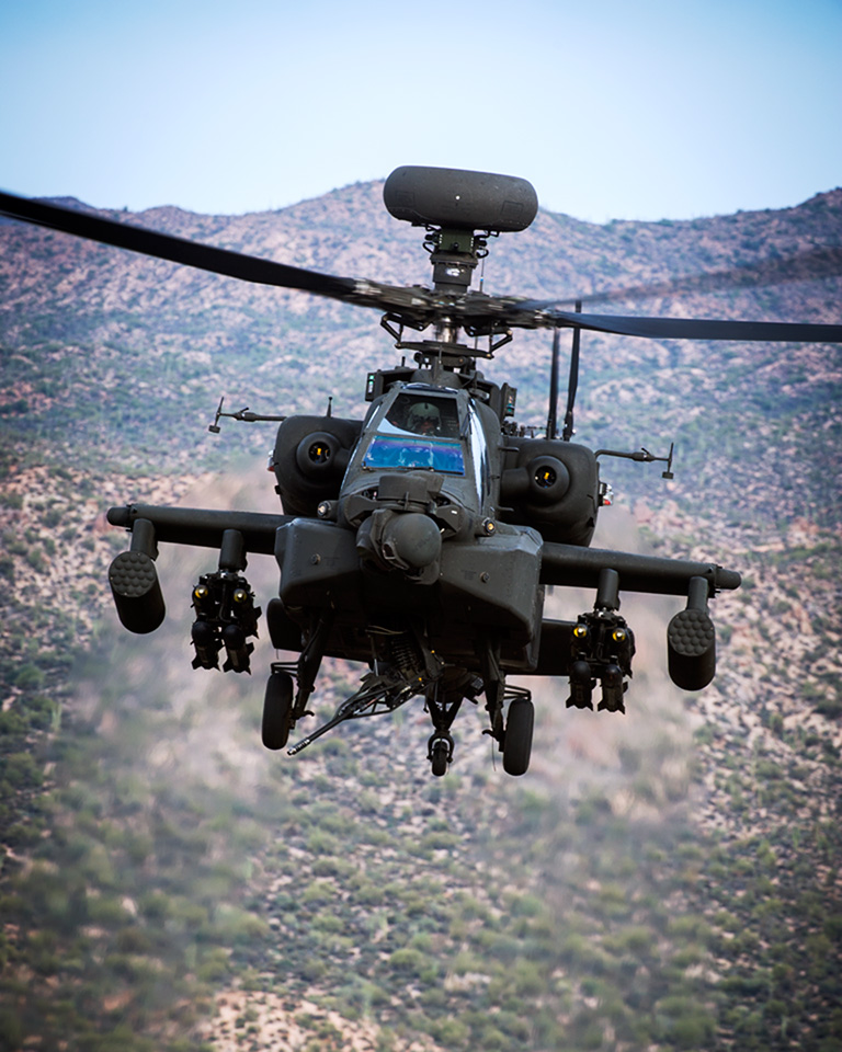 Political_Room's tweet photo. 🇩🇪🇺🇸 Alemania ha expresado su interés en el Boeing AH-64 Apache, emitiendo al gobierno de Estados Unidos una solicitud de información (RFI) sobre el helicóptero de combate. https://t.co/WFOp7J1ZoF