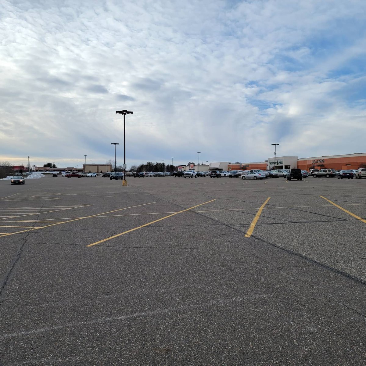 My annual Black Friday Parking photos. As a young engineer, I was always told to build more parking because you're gonna want it on Black Friday. That's never been true. We have way too much parking, especially here in the Brainerd Lakes Area. #BlackFridayParking