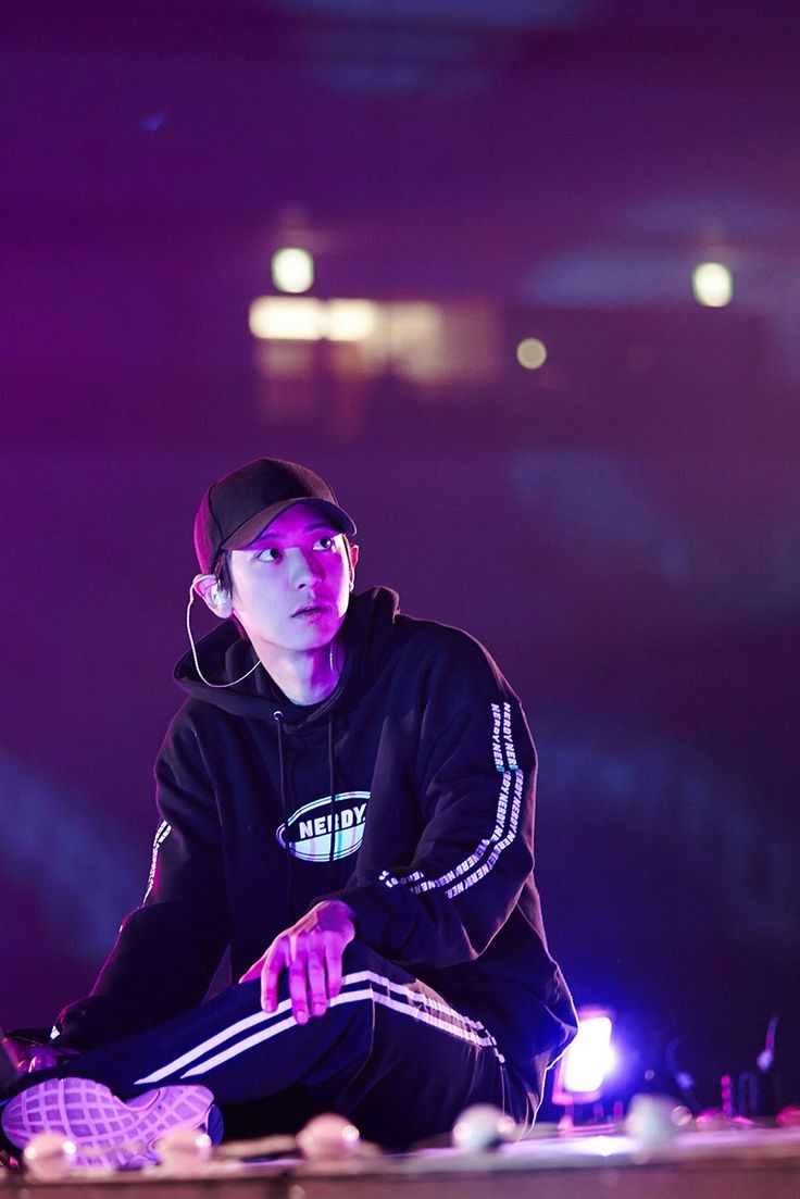 xteilm's tweet photo. 생일 축하해 로이 보고싶어 #HappyChanyeolDay‌ #CHANYEOL #찬열아생일축하햐 https://t.co/cTFWmihmHF