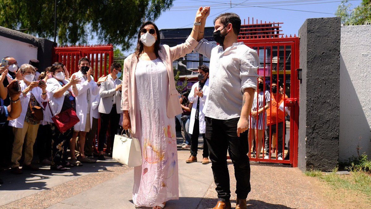 ✨ Doctora <a href="/izkia/">Izkia Siches Pastén</a>, nueva jefa de campaña de @gabrielboric: “Sabemos que es un proyecto que está mirando a las transformaciones estructurales que requiere nuestro país, pero eso requiere que ocurra además en paz, en tranquilidad y con libertad.” ✊🌱
