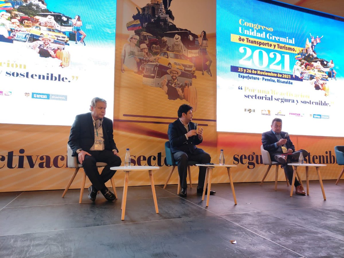 Ratificando el compromiso de unidad para seguir defendiendo la industria del transporte y ofreciendo el mejor servicio a los ciudadanos, finalizó el #Congreso de la #UnidadGremial2021 en #Pereira. Los dirigentes gremiales agradecieron la participación de todos los empresarios.