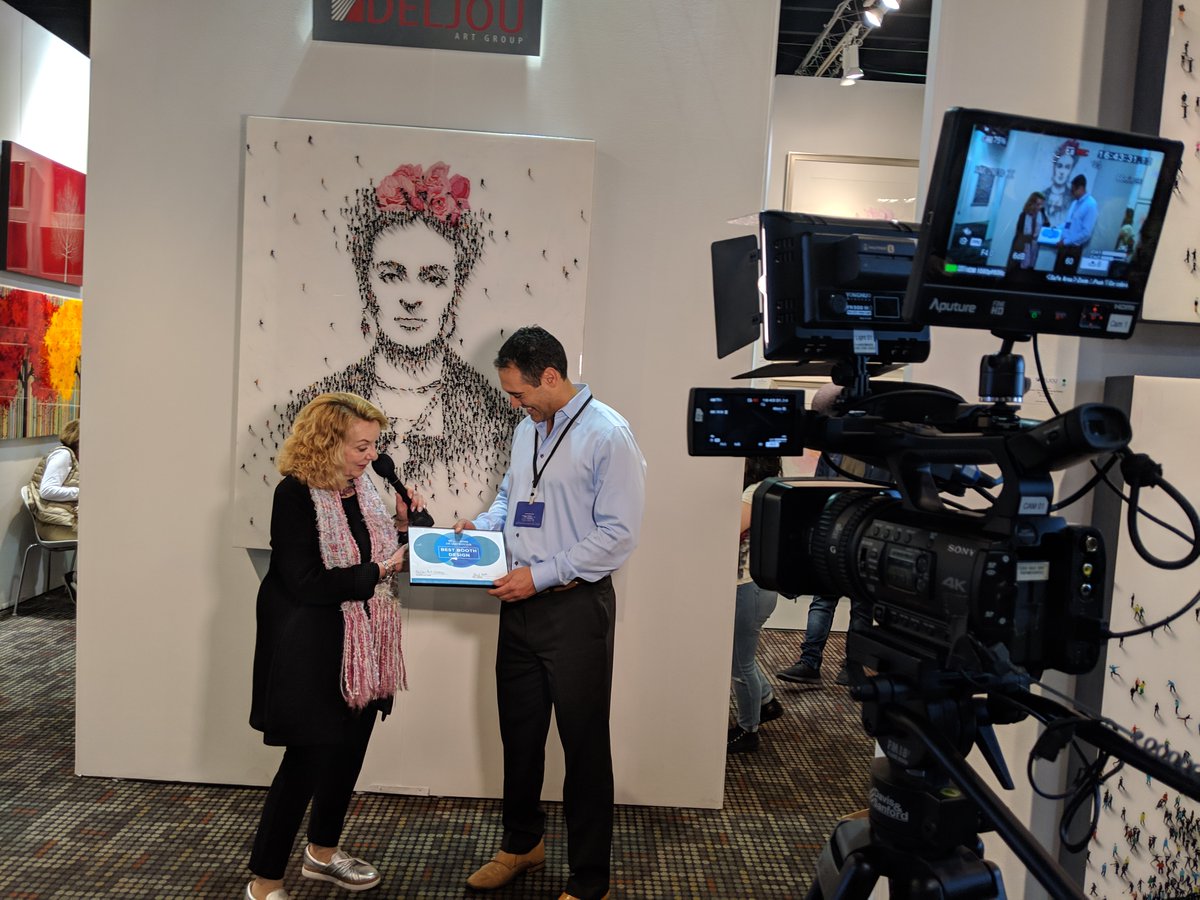 CrumlicMedia's tweet photo. Today a special on our two minute video package for artists and galleries only $950.00 (regular $1500)

Know an artist you would like to give a promotional video package to? A great gift!

respond before 10pm EST 11/26/21 to place your reservation. #BlackFriday #giftforartist https://t.co/JhcaZT1Xf9