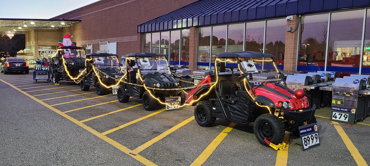 DanB599's tweet photo. Black Friday fun at 599!   Selling gift cards and Santa came for a visit with his UTV reindeer. @BlueBoxR1 @D899_RVA @BenitoKomadina #R1LowesBF https://t.co/7ABLMfryju