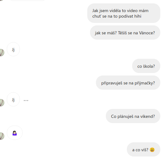loocajda's tweet photo. Takový plodný rozhovor se ségrou. Aneb #parentspower 🙄 https://t.co/KBbaF7IQyQ